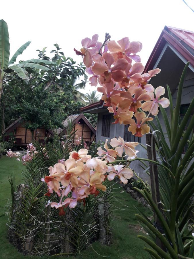 Lhoyjean Garden Hostel Batuan Eksteriør bilde