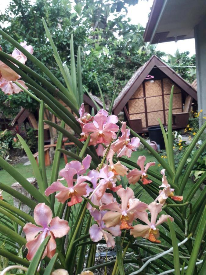 Lhoyjean Garden Hostel Batuan Eksteriør bilde