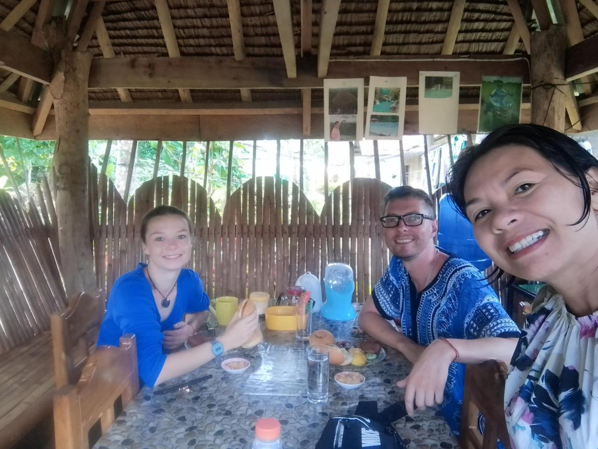 Lhoyjean Garden Hostel Batuan Eksteriør bilde