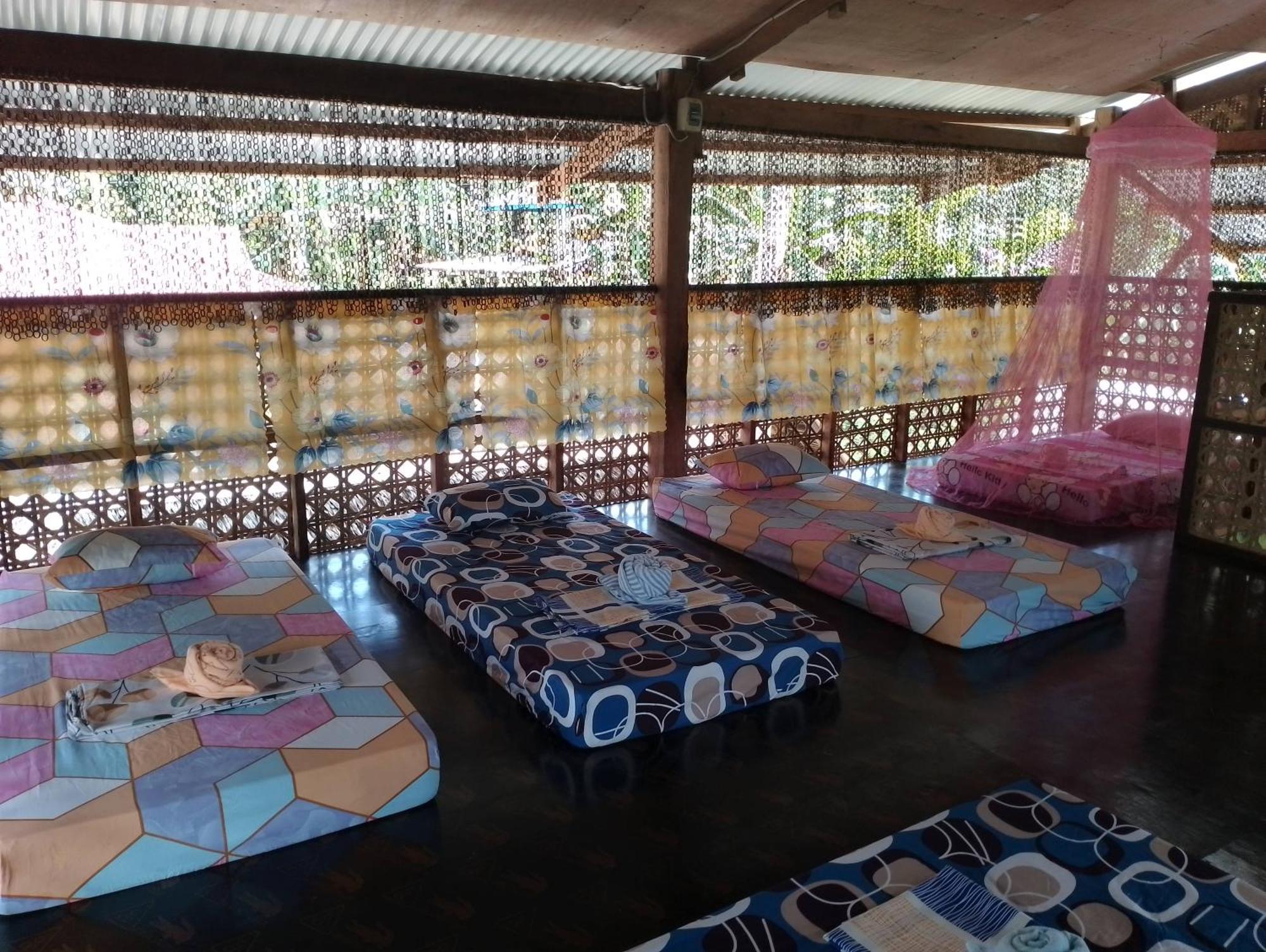 Lhoyjean Garden Hostel Batuan Eksteriør bilde